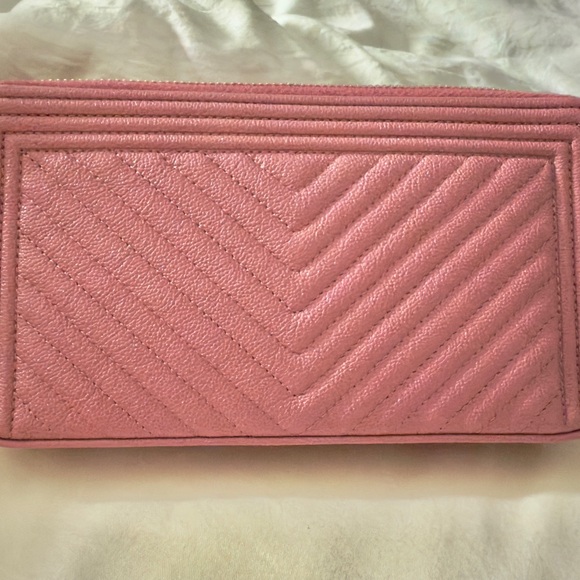 Authentic CHANEL WOC – Rose Pink Caviar w/ Phone Slot - Picture 16 of 16